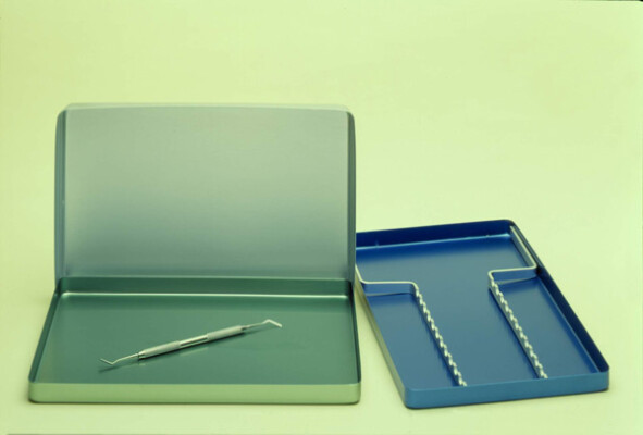 Cutie instrumentar aluminiu 28,4x18,3x1,7 albastra Q16